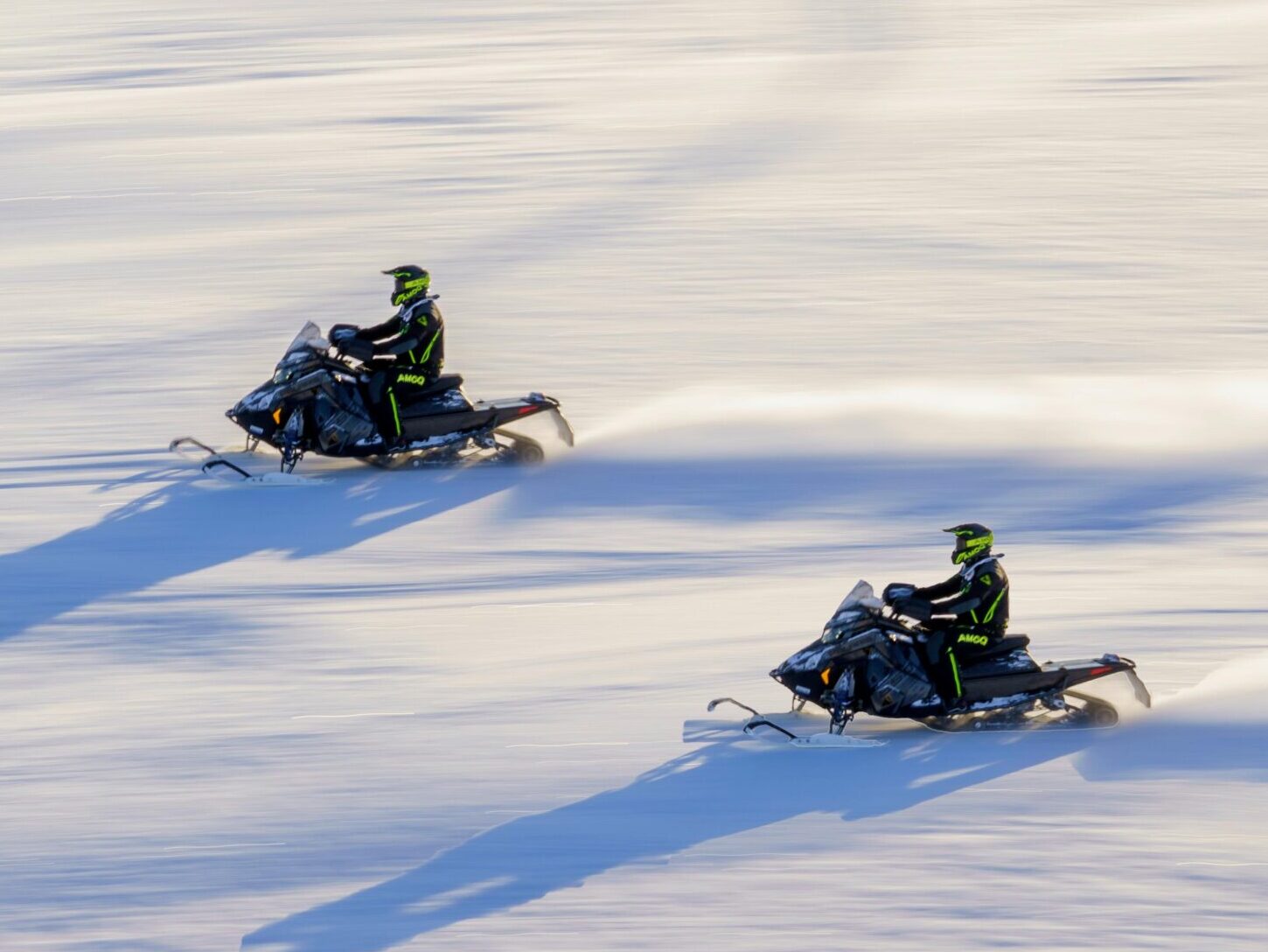 Low-temperature battery for winter outdoor equipment